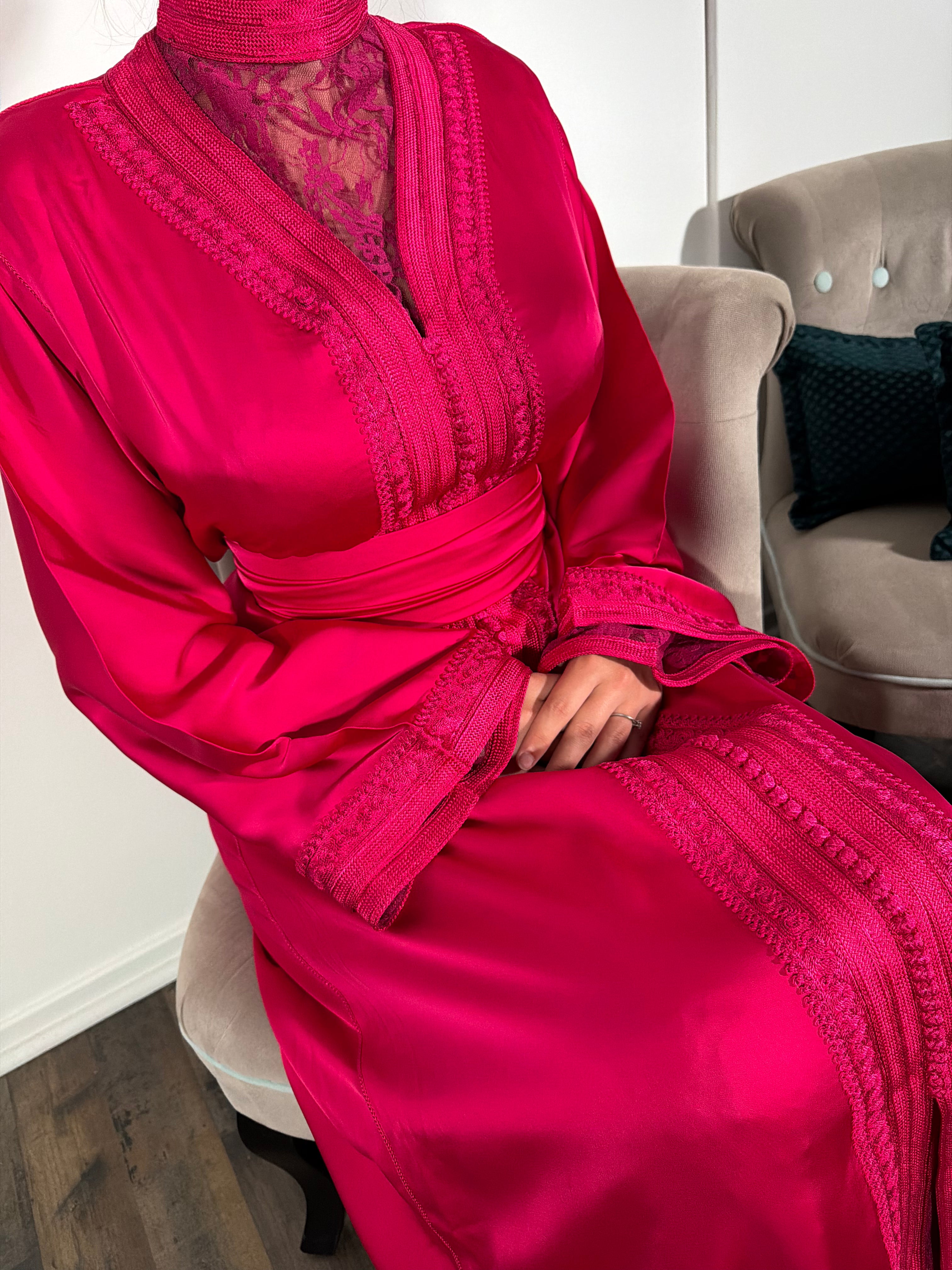 NAÏA FUCHSIA